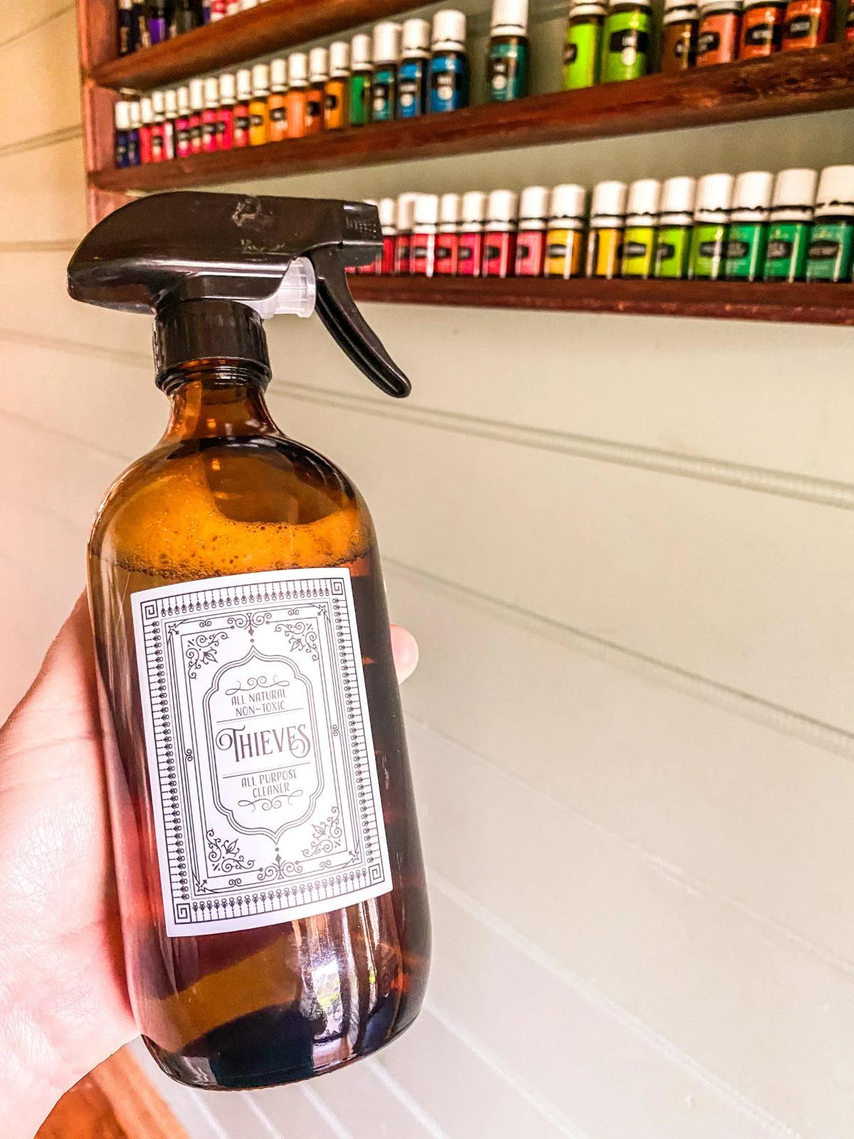 Thieves Cleaner-Spray Bottle Label, Art Deco style - Image 3